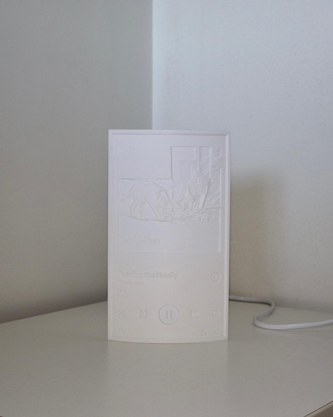 Table lamp with personalized photo