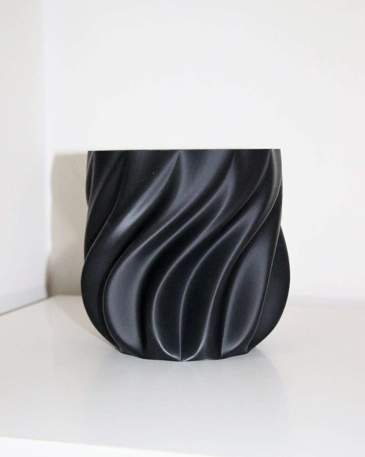 Flower vase