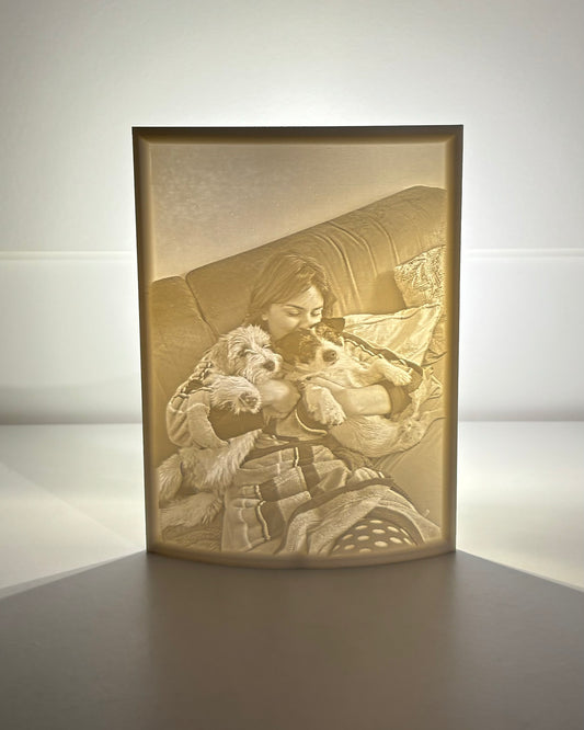 Table lamp with personalized photo